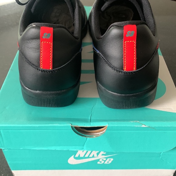 NIKE SB TEAM CLASSIC DEADSTOCK 2019 - Picture 6 of 11
